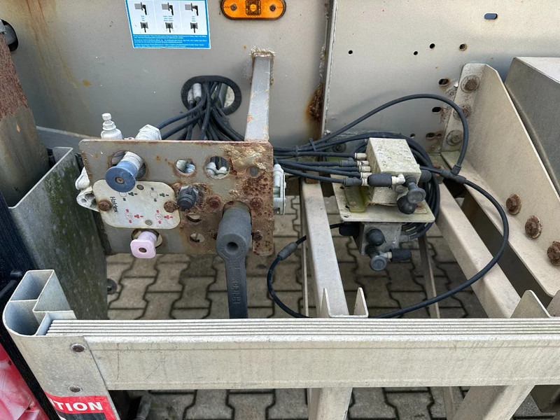 Cho thuê TURBO'S HOET 20FT/30FT, ADR (FL, AT, OX), empty weight: 3.720kg, liftaxle, SAF disc TURBO'S HOET 20FT/30FT, ADR (FL, AT, OX), empty weight: 3.720kg, liftaxle, SAF disc: hình 11