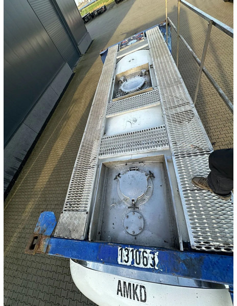 Bồn chứa UBH Universal Bulk Handling 20 FT SWAP BODY 31.345L UN Portable T7 valid 5Y test: 04/2028: hình 10