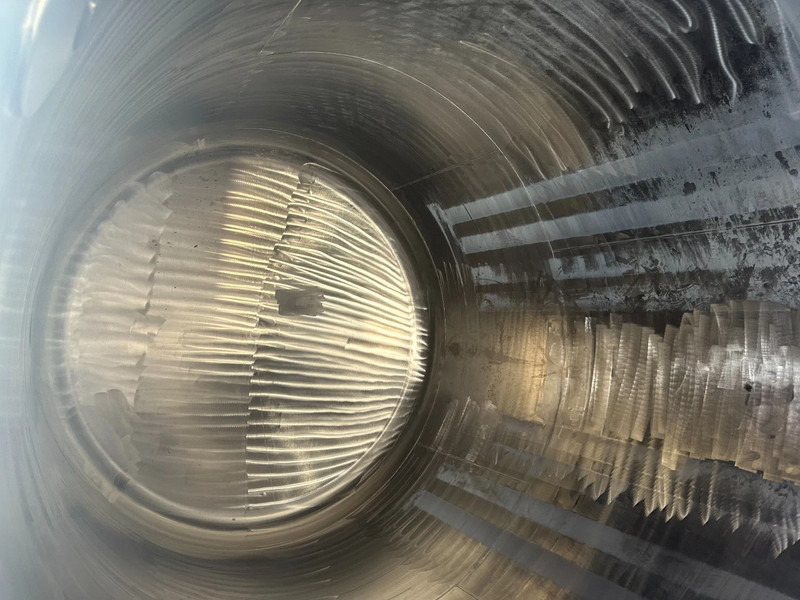 Bồn chứa UBH Universal Bulk Handling 20 FT SWAP BODY 31.345L UN Portable T7 valid 5Y test: 04/2028: hình 20