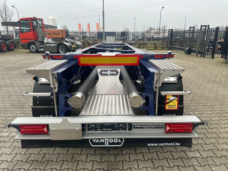 Van Hool NEW / DIRECT AVAILABLE 20FT ADR-CHASSIS, EMPTY WEIGHT: 3.300KG, DISCBRAKES, 3x available, ALU WHEELS - Xe chở container/ Sơ mi rơ moóc hoán đổi thân: hình 3 Van Hool NEW / DIRECT AVAILABLE 20FT ADR-CHASSIS, EMPTY WEIGHT: 3.300KG, DISCBRAKES, 3x available, ALU WHEELS - Xe chở container/ Sơ mi rơ moóc hoán đổi thân: hình 3