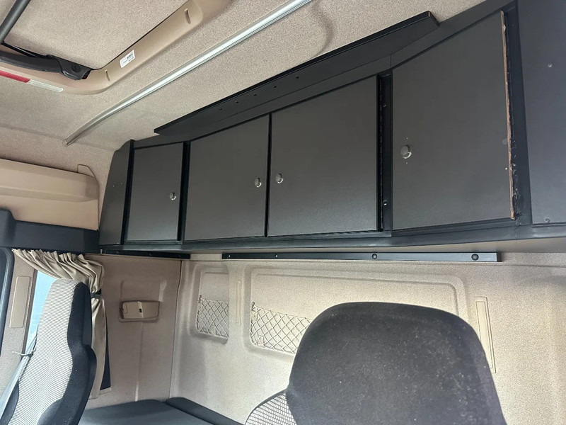 Xe đầu kéo để vận chuyển vật liệu cồng kềnh MAN TGX 18.420 ADR (FL, AT), PTO, 10x beschikbaar: hình 17 Xe đầu kéo để vận chuyển vật liệu cồng kềnh MAN TGX 18.420 ADR (FL, AT), PTO, 10x beschikbaar: hình 17