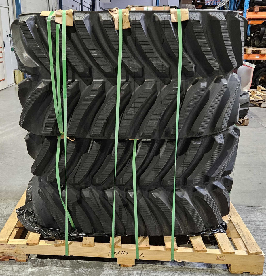 Rubber track for Versatile 30" - Bánh lăn cho Máy cày bánh xích: hình 2 Rubber track for Versatile 30" - Bánh lăn cho Máy cày bánh xích: hình 2