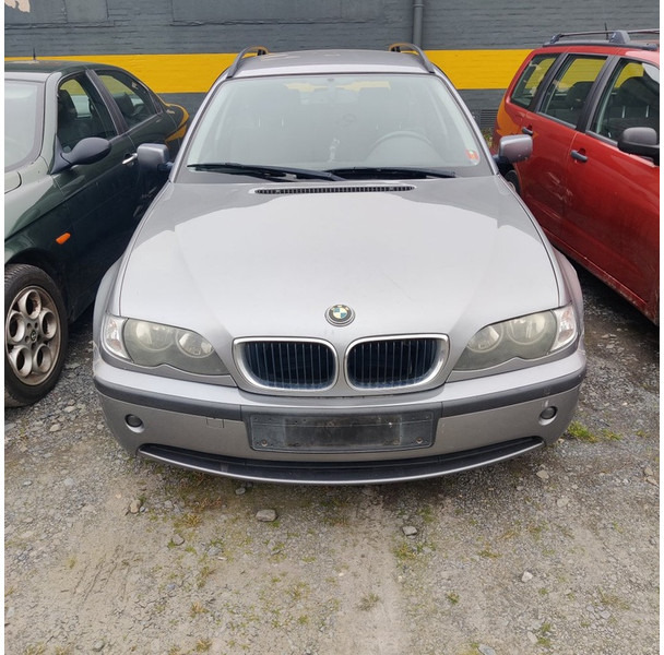 BMW 318-D - Xe hơi: hình 2 BMW 318-D - Xe hơi: hình 2