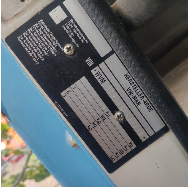 MAN 12250 - Xe tải thùng lửng/ Phẳng: hình 4 MAN 12250 - Xe tải thùng lửng/ Phẳng: hình 4