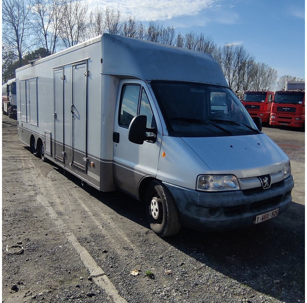 Peugeot COXX - Xe tải nhỏ phẳng: hình 2 Peugeot COXX - Xe tải nhỏ phẳng: hình 2