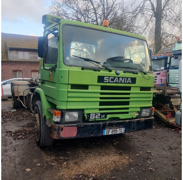 Scania 82-H - Xe chở container/ Xe tải hoán đổi thân: hình 1 Scania 82-H - Xe chở container/ Xe tải hoán đổi thân: hình 1