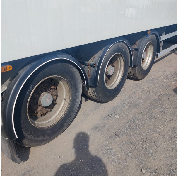 Xe tải đông lạnh System-Trailers SL 400 THERMOKING: hình 9 Xe tải đông lạnh System-Trailers SL 400 THERMOKING: hình 9