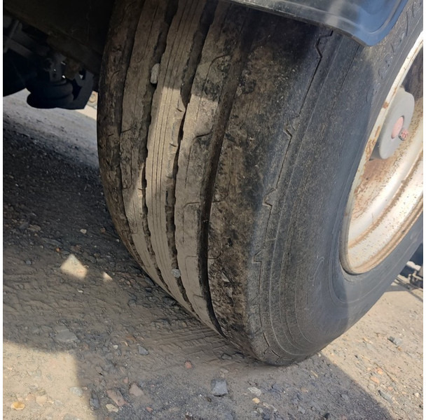 Xe tải đông lạnh System-Trailers SL 400 THERMOKING: hình 8 Xe tải đông lạnh System-Trailers SL 400 THERMOKING: hình 8