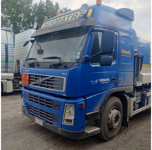 Volvo FM-400 - Xe bồn: hình 1 Volvo FM-400 - Xe bồn: hình 1