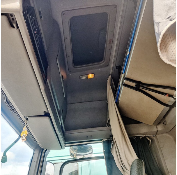 Xe đầu kéo DAF CF: hình 11