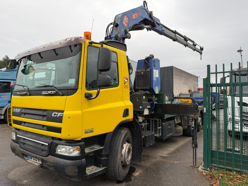 DAF CF 75.310 6X2 PRITSCHE + KRAN PM 27 S-4 + RADIO + WINCH - FULL RAMP - LIFT + STEERING AXLE - MANUAL GEARBOX - FR TRUCK - Xe tải thùng lửng/ Phẳng, Xe cẩu tự hành: hình 4 DAF CF 75.310 6X2 PRITSCHE + KRAN PM 27 S-4 + RADIO + WINCH - FULL RAMP - LIFT + STEERING AXLE - MANUAL GEARBOX - FR TRUCK - Xe tải thùng lửng/ Phẳng, Xe cẩu tự hành: hình 4