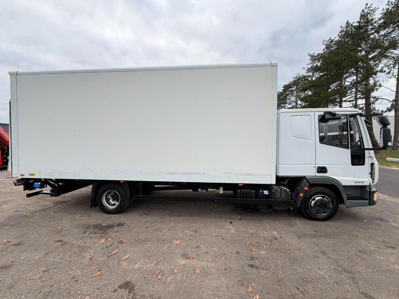 Iveco EUROCARGO 80E18 CLOSED BOX 6m00 x 2m49 x 2m37 - EURO 5 - *176.000km* - TAILLIFT - MANUAL - BE TRUCK - Xe tải hộp: hình 4 Iveco EUROCARGO 80E18 CLOSED BOX 6m00 x 2m49 x 2m37 - EURO 5 - *176.000km* - TAILLIFT - MANUAL - BE TRUCK - Xe tải hộp: hình 4