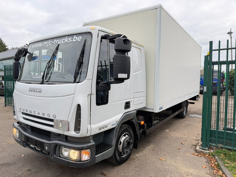 Iveco EUROCARGO 80E18 CLOSED BOX 6m00 x 2m49 x 2m37 - EURO 5 - *176.000km* - TAILLIFT - MANUAL - BE TRUCK - Xe tải hộp: hình 3 Iveco EUROCARGO 80E18 CLOSED BOX 6m00 x 2m49 x 2m37 - EURO 5 - *176.000km* - TAILLIFT - MANUAL - BE TRUCK - Xe tải hộp: hình 3