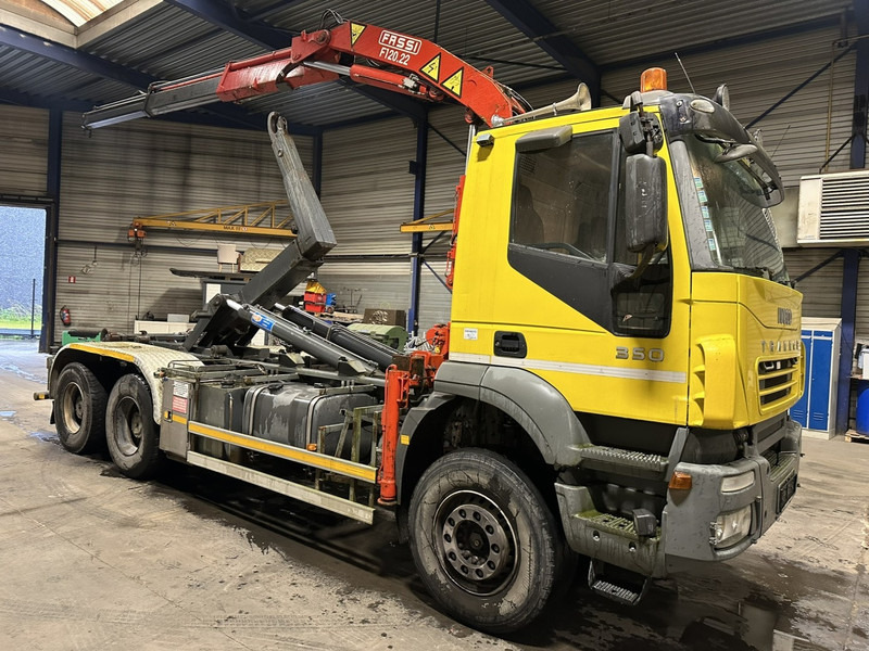 Iveco TRAKKER 350 6x4 HOOKLIFT + CRANE FASSI F120.22 (5/6 F) - *342.000km* - STEEL SPRING / BIG AXLES - AS TRONIC AUTOMATIC GEARBOX - Xe tải nâng móc, Xe cẩu tự hành: hình 1 Iveco TRAKKER 350 6x4 HOOKLIFT + CRANE FASSI F120.22 (5/6 F) - *342.000km* - STEEL SPRING / BIG AXLES - AS TRONIC AUTOMATIC GEARBOX - Xe tải nâng móc, Xe cẩu tự hành: hình 1