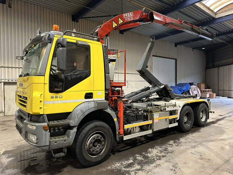 Iveco TRAKKER 350 6x4 HOOKLIFT + CRANE FASSI F120.22 (5/6 F) - *342.000km* - STEEL SPRING / BIG AXLES - AS TRONIC AUTOMATIC GEARBOX - Xe tải nâng móc, Xe cẩu tự hành: hình 3 Iveco TRAKKER 350 6x4 HOOKLIFT + CRANE FASSI F120.22 (5/6 F) - *342.000km* - STEEL SPRING / BIG AXLES - AS TRONIC AUTOMATIC GEARBOX - Xe tải nâng móc, Xe cẩu tự hành: hình 3