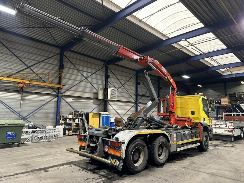 Iveco TRAKKER 350 6x4 HOOKLIFT + CRANE FASSI F120.22 (5/6 F) - *342.000km* - STEEL SPRING / BIG AXLES - AS TRONIC AUTOMATIC GEARBOX - Xe tải nâng móc, Xe cẩu tự hành: hình 5 Iveco TRAKKER 350 6x4 HOOKLIFT + CRANE FASSI F120.22 (5/6 F) - *342.000km* - STEEL SPRING / BIG AXLES - AS TRONIC AUTOMATIC GEARBOX - Xe tải nâng móc, Xe cẩu tự hành: hình 5