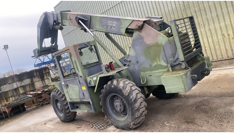 JLG SKYTRAK 6000M 2.7T - 9m - 317h !!! - 6 CYL CUMMINS engine - TOP CONDITION - Xe nhấc hình viễn vọng kính: hình 4 JLG SKYTRAK 6000M 2.7T - 9m - 317h !!! - 6 CYL CUMMINS engine - TOP CONDITION - Xe nhấc hình viễn vọng kính: hình 4