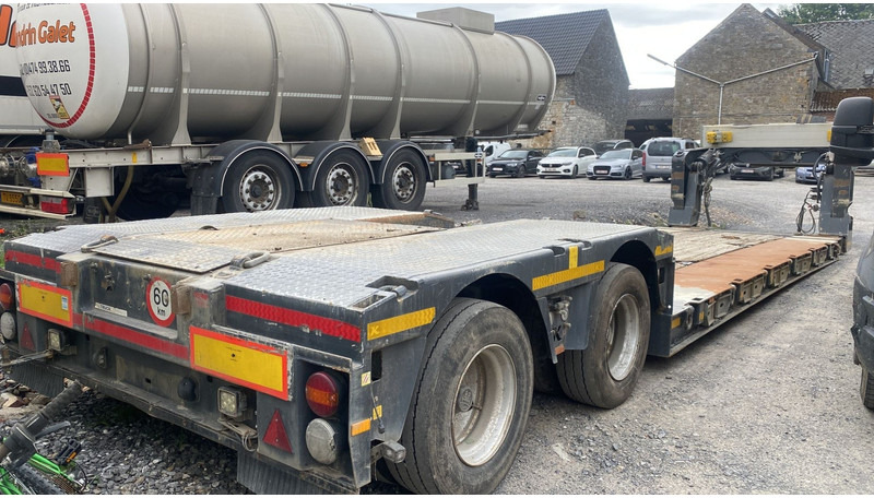 Kässbohrer LB2 48T - LOWBED - TIEFBETT / REMOVABLE NECK - ABNEHMBARE SCHWANENHALS - HYDR STEERING AXLES / LENKACHSEN - BPW - Sơ mi rơ moóc thùng thấp: hình 2 Kässbohrer LB2 48T - LOWBED - TIEFBETT / REMOVABLE NECK - ABNEHMBARE SCHWANENHALS - HYDR STEERING AXLES / LENKACHSEN - BPW - Sơ mi rơ moóc thùng thấp: hình 2