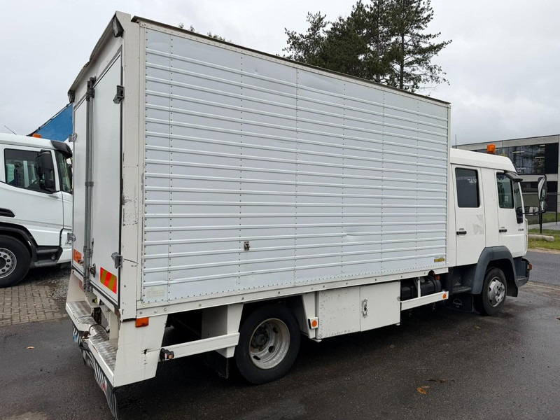 MAN LE 8.180 CLOSED BOX / KOFFER - DOKA - MANUAL GEARBOX - *248.000km* - STEEL SPRING / BLATT / LAMES - BE TRUCK - Xe tải hộp: hình 5 MAN LE 8.180 CLOSED BOX / KOFFER - DOKA - MANUAL GEARBOX - *248.000km* - STEEL SPRING / BLATT / LAMES - BE TRUCK - Xe tải hộp: hình 5
