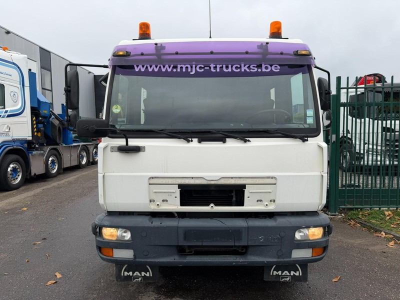 MAN LE 8.180 CLOSED BOX / KOFFER - DOKA - MANUAL GEARBOX - *248.000km* - STEEL SPRING / BLATT / LAMES - BE TRUCK - Xe tải hộp: hình 2 MAN LE 8.180 CLOSED BOX / KOFFER - DOKA - MANUAL GEARBOX - *248.000km* - STEEL SPRING / BLATT / LAMES - BE TRUCK - Xe tải hộp: hình 2