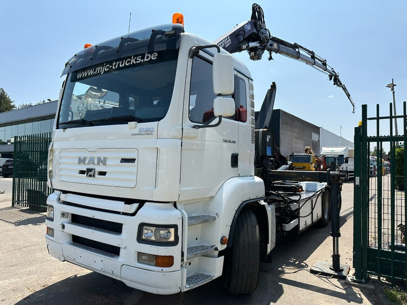 MAN TGA 26.310 6X2 HOOKLIFT + CRANE COPMA 160.4 + JIB J2 + WINCH - RADIO - LIFT + STEERING AXLE - EURO 3 - BE - Xe cẩu tự hành: hình 4 MAN TGA 26.310 6X2 HOOKLIFT + CRANE COPMA 160.4 + JIB J2 + WINCH - RADIO - LIFT + STEERING AXLE - EURO 3 - BE - Xe cẩu tự hành: hình 4