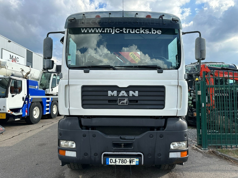 MAN TGA 33.350 6x6 PRITSCHE + (27.5m) KRAN PALFINGER PK36002 E 6x + JIB + WINCH - *184.000km* - MANUAL - EURO 3 - Xe tải thùng lửng/ Phẳng, Xe cẩu tự hành: hình 3 MAN TGA 33.350 6x6 PRITSCHE + (27.5m) KRAN PALFINGER PK36002 E 6x + JIB + WINCH - *184.000km* - MANUAL - EURO 3 - Xe tải thùng lửng/ Phẳng, Xe cẩu tự hành: hình 3