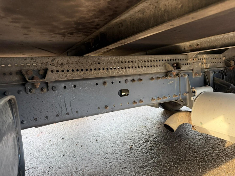 Xe tải hộp MAN TGL 8.180 4x2 BL COSED BOX / BAKWAGEN / CAISSE FERMEE - *184.000km* - 3 SEATER - EURO 5 - AIR SUSPENSION - BOX 6m00 x 2m49 x 2m38 - BE TRUCK: hình 17 Xe tải hộp MAN TGL 8.180 4x2 BL COSED BOX / BAKWAGEN / CAISSE FERMEE - *184.000km* - 3 SEATER - EURO 5 - AIR SUSPENSION - BOX 6m00 x 2m49 x 2m38 - BE TRUCK: hình 17