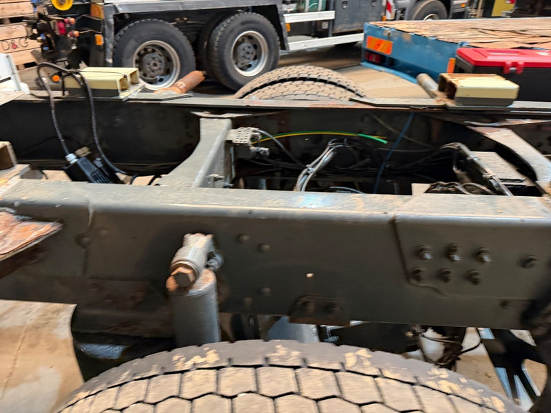 Xe tải khung gầm Scania P310 4x2 CHASSIS - ADR (ex tanker) - *322.000km* - AIR SUSPENSION - MANUAL - BE TRUCK: hình 19