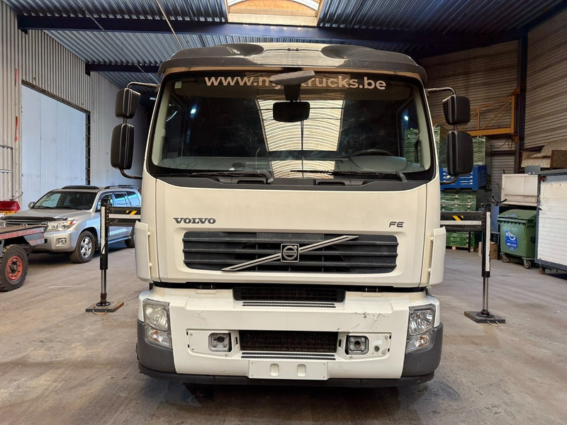 Volvo FE 300 6x2 + crane (20m!) PALFINGER PK18002 E 6x - LIFT / STEERING AXLE - MANUAL - EURO 5 - Xe tải thùng lửng/ Phẳng, Xe cẩu tự hành: hình 3 Volvo FE 300 6x2 + crane (20m!) PALFINGER PK18002 E 6x - LIFT / STEERING AXLE - MANUAL - EURO 5 - Xe tải thùng lửng/ Phẳng, Xe cẩu tự hành: hình 3