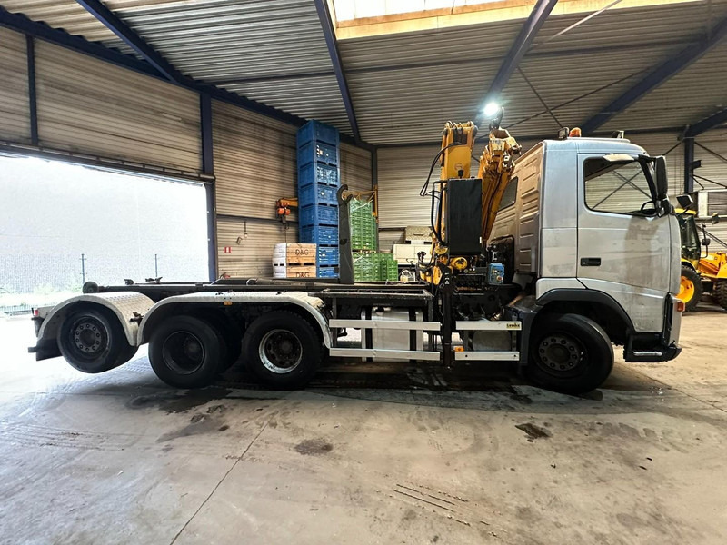 Volvo FH12-420 8x4 HOOKLIFT AJK + CRANE EFFER 250 - 3S - RADIO - TRIDEM LIFT + STEERING AXLE - I SHIFT - BE TRUCK - Xe tải nâng móc, Xe cẩu tự hành: hình 4 Volvo FH12-420 8x4 HOOKLIFT AJK + CRANE EFFER 250 - 3S - RADIO - TRIDEM LIFT + STEERING AXLE - I SHIFT - BE TRUCK - Xe tải nâng móc, Xe cẩu tự hành: hình 4