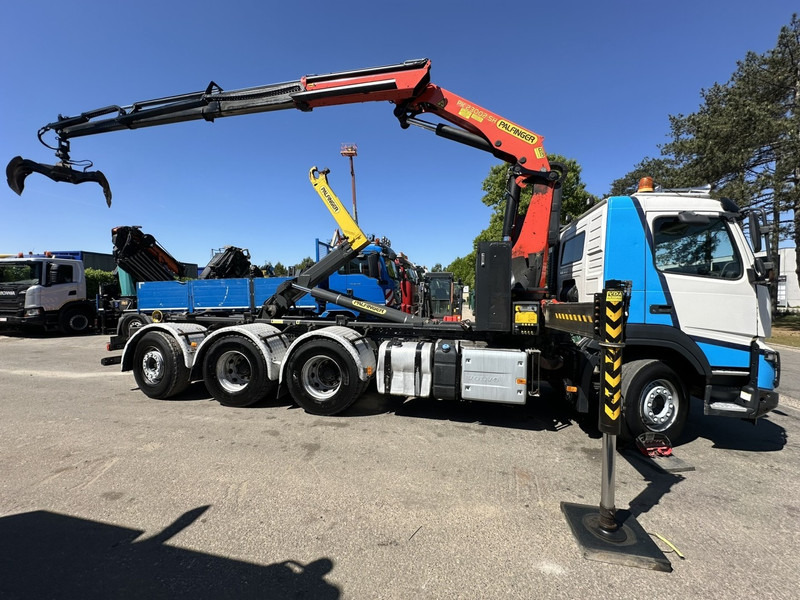 Volvo FMX 460 8x4 TRIDEM HOOKLIFT + CRANE PK 23002 SH + GRABBER / ROTATOR - EURO 6 - LIFT + STEERING AXLE - *374.000km* - EXT BUMPER - Xe tải nâng móc, Xe cẩu tự hành: hình 4 Volvo FMX 460 8x4 TRIDEM HOOKLIFT + CRANE PK 23002 SH + GRABBER / ROTATOR - EURO 6 - LIFT + STEERING AXLE - *374.000km* - EXT BUMPER - Xe tải nâng móc, Xe cẩu tự hành: hình 4
