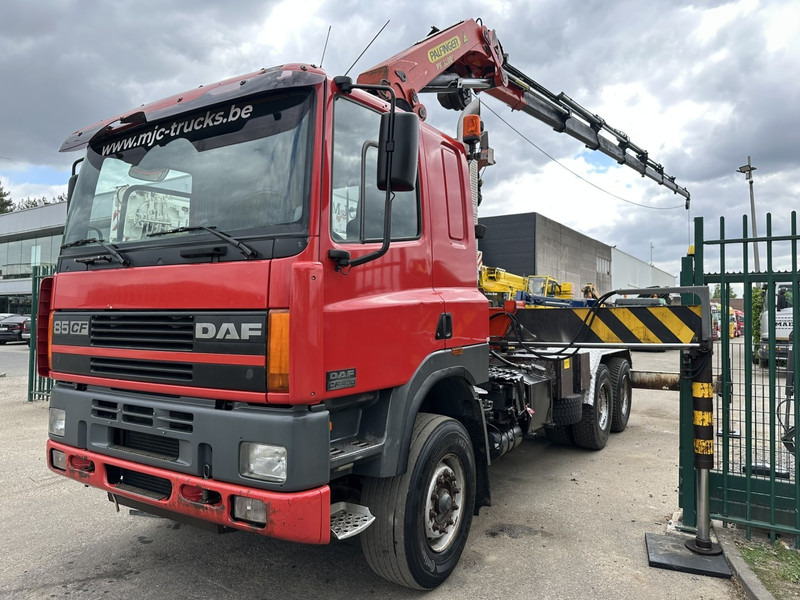 DAF 85 CF 430 6x4 TRACTOR + CRANE PK 32.000 F (7x) + WINCH - EURO 2 - MANUAL ZF - HUB REDUCTION / STEEL SPRING - BE TRUCK - Xe đầu kéo: hình 4 DAF 85 CF 430 6x4 TRACTOR + CRANE PK 32.000 F (7x) + WINCH - EURO 2 - MANUAL ZF - HUB REDUCTION / STEEL SPRING - BE TRUCK - Xe đầu kéo: hình 4