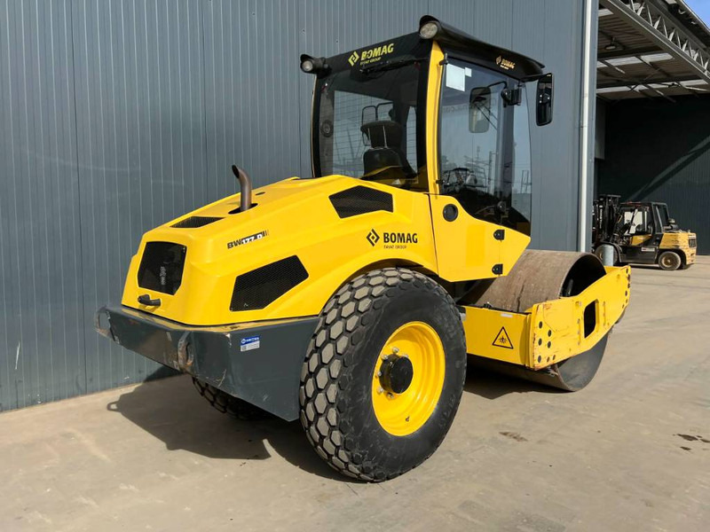 Bomag BW177D-5 - Máy lăn: hình 4 Bomag BW177D-5 - Máy lăn: hình 4