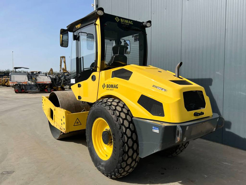 Bomag BW177D-5 - Máy lăn: hình 2 Bomag BW177D-5 - Máy lăn: hình 2