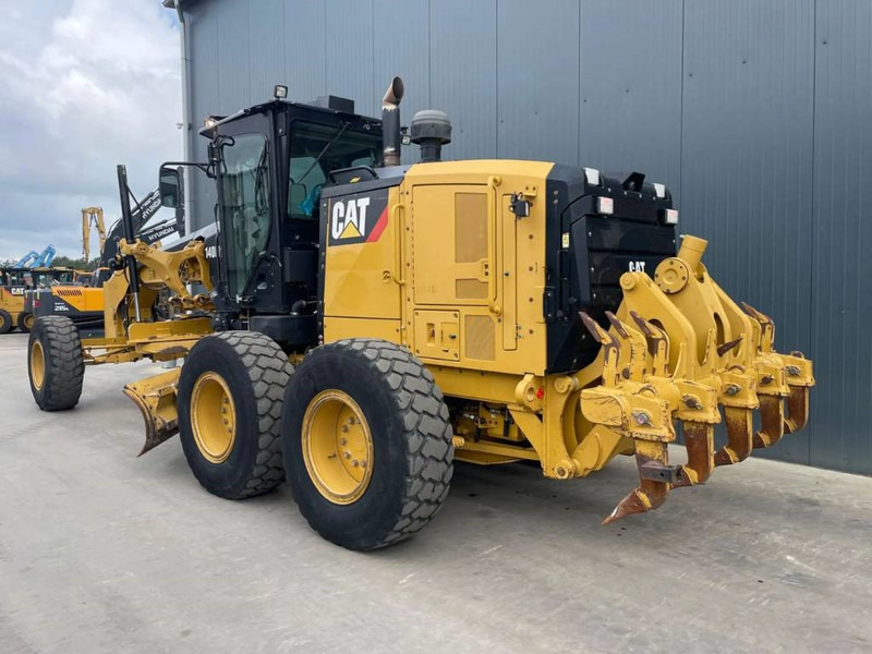 Cat 140M3 - Máy san: hình 2 Cat 140M3 - Máy san: hình 2