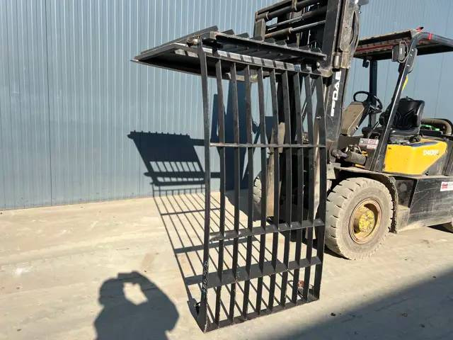 Cat 313D / M315D / 320D / 325D / 330D / 345C / 365C / - Cabin và nội thất cho Máy móc xây dựng: hình 1 Cat 313D / M315D / 320D / 325D / 330D / 345C / 365C / - Cabin và nội thất cho Máy móc xây dựng: hình 1