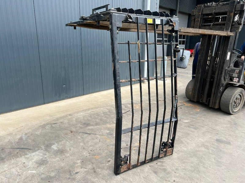 Cat 313E / M315F / 320F / 323E / 325F / 329E / 330F / - Cabin và nội thất cho Máy móc xây dựng: hình 2 Cat 313E / M315F / 320F / 323E / 325F / 329E / 330F / - Cabin và nội thất cho Máy móc xây dựng: hình 2