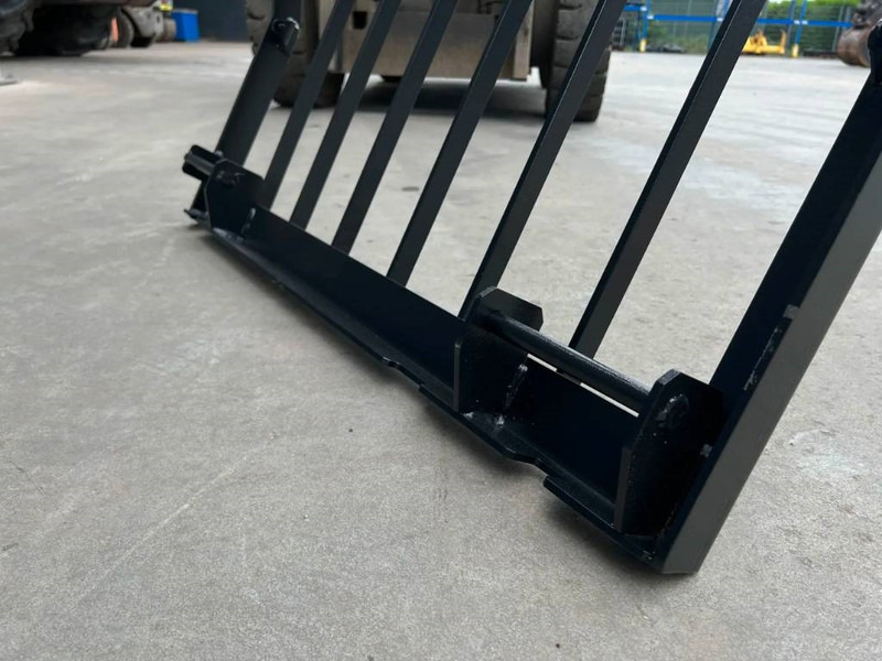 Cat 320D Guard - Cabin và nội thất cho Máy móc xây dựng: hình 5 Cat 320D Guard - Cabin và nội thất cho Máy móc xây dựng: hình 5