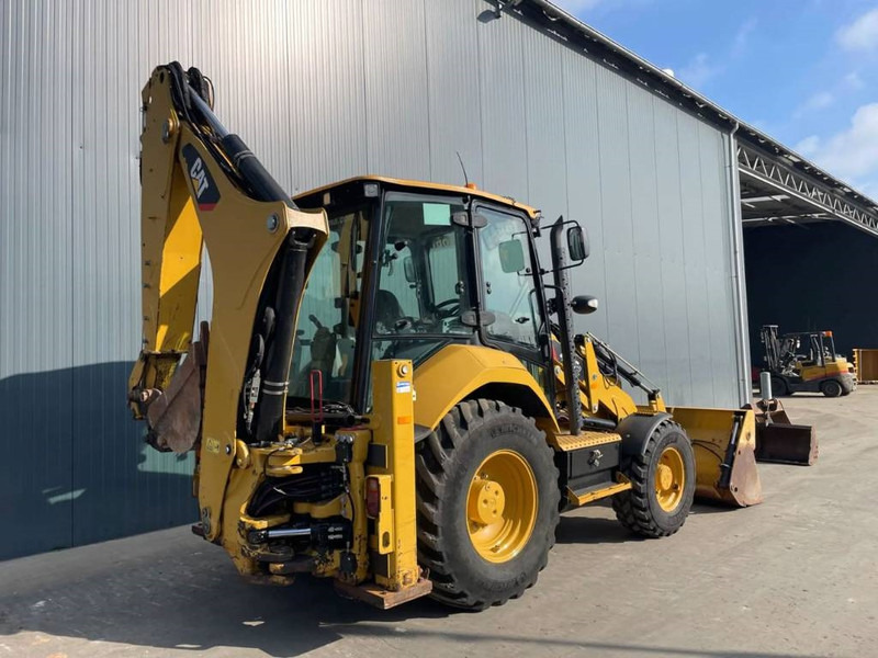 Cat 432F2 - Máy xúc trước múc sau: hình 4 Cat 432F2 - Máy xúc trước múc sau: hình 4