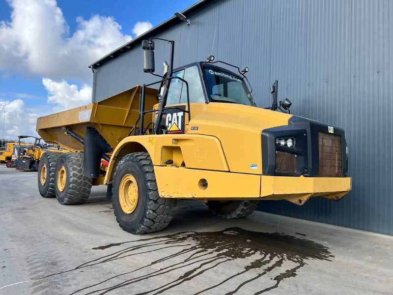 Cat 735 | 735B - Xe ben đổ có khớp nối: hình 3 Cat 735 | 735B - Xe ben đổ có khớp nối: hình 3