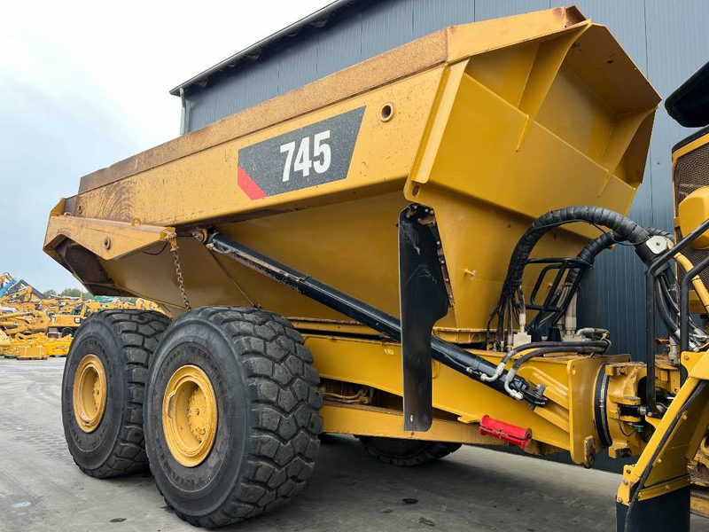 Cat 745 - Xe ben đổ có khớp nối: hình 5 Cat 745 - Xe ben đổ có khớp nối: hình 5