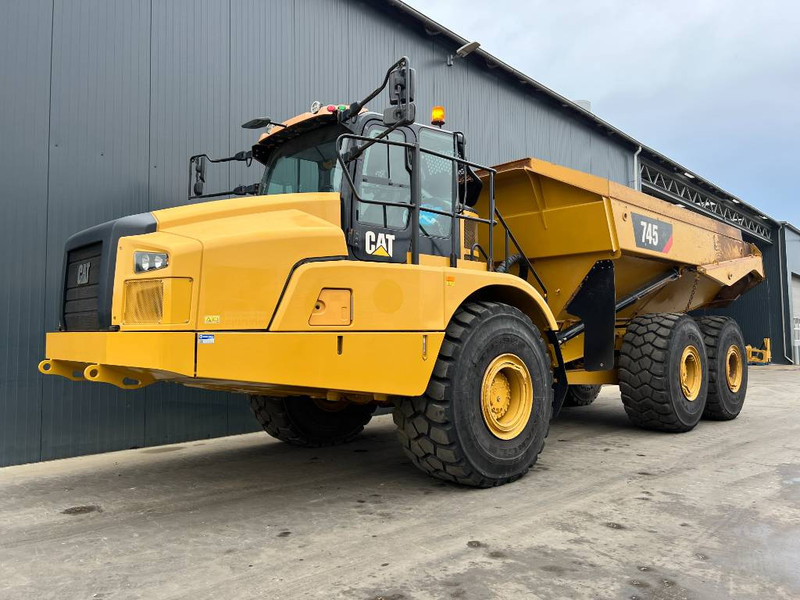 Cat 745 - Xe ben đổ có khớp nối: hình 1 Cat 745 - Xe ben đổ có khớp nối: hình 1