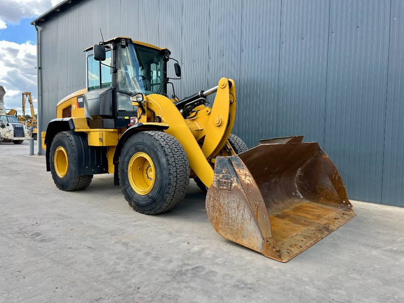 Cat 930K - Máy xúc lật bánh lốp: hình 2 Cat 930K - Máy xúc lật bánh lốp: hình 2