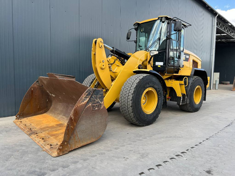 Cat 930K - Máy xúc lật bánh lốp: hình 1 Cat 930K - Máy xúc lật bánh lốp: hình 1