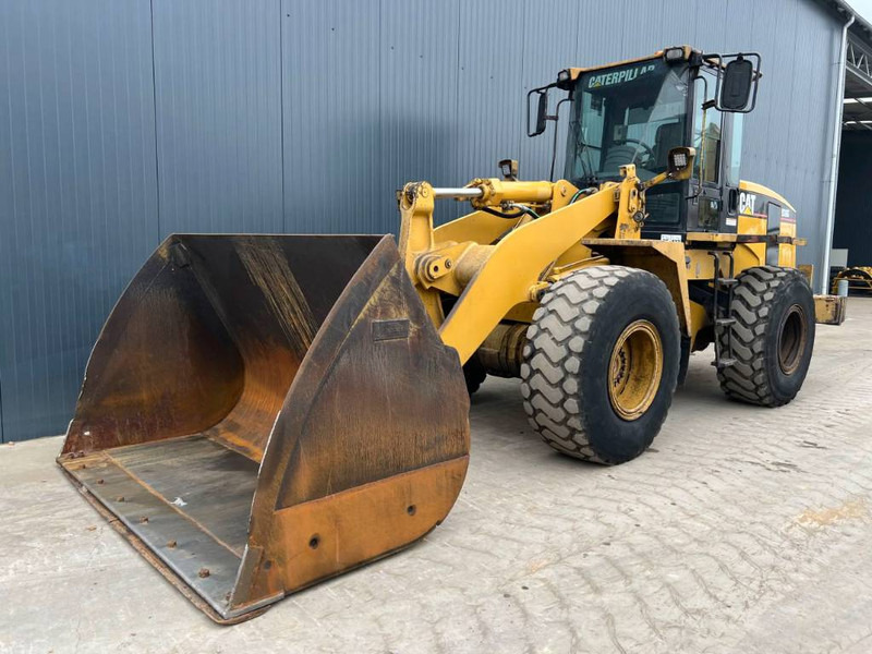 Cat 938G - Máy xúc lật bánh lốp: hình 1 Cat 938G - Máy xúc lật bánh lốp: hình 1