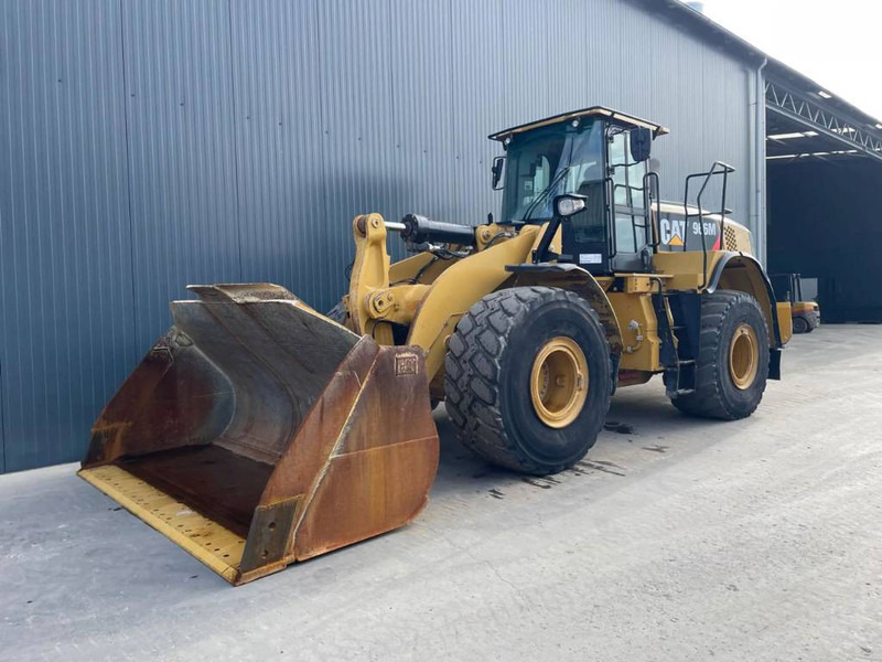 Cat 966M - Máy xúc lật bánh lốp: hình 1 Cat 966M - Máy xúc lật bánh lốp: hình 1