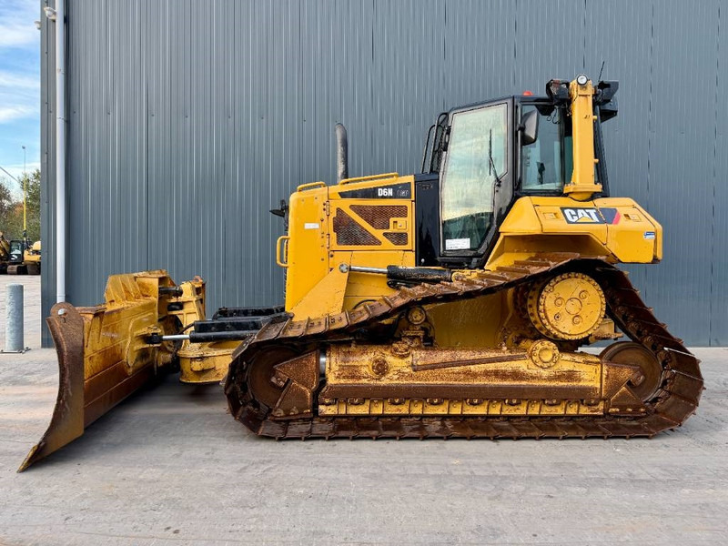 Cat D6N LGP - Máy ủi: hình 2 Cat D6N LGP - Máy ủi: hình 2
