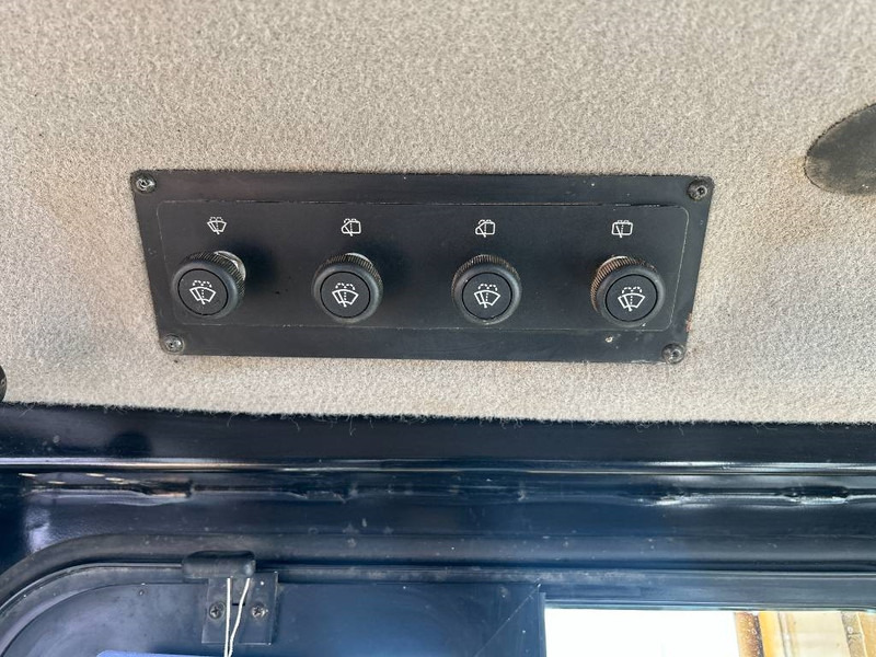 Cat D7R II - Máy ủi: hình 3 Cat D7R II - Máy ủi: hình 3