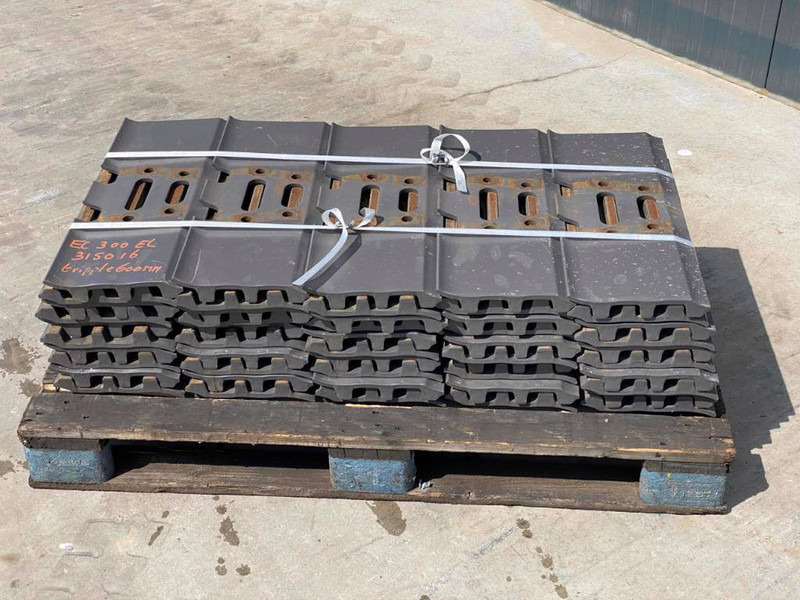 Hyundai R280 / R290 / R320 Shoes/Pads - Khung/ Sườn cho Máy móc xây dựng: hình 4 Hyundai R280 / R290 / R320 Shoes/Pads - Khung/ Sườn cho Máy móc xây dựng: hình 4