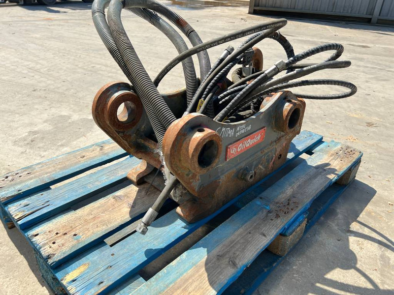 OilQuick OQ60 - 311F / 313F / 315F - Bộ ghép nhanh cho Máy móc xây dựng: hình 5 OilQuick OQ60 - 311F / 313F / 315F - Bộ ghép nhanh cho Máy móc xây dựng: hình 5